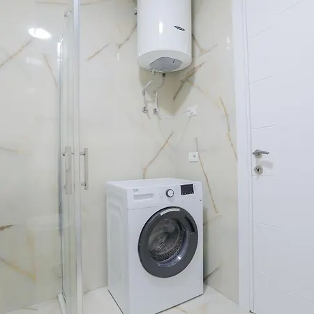 Miku Apartment-dreamy At Wilson Square * Tirana